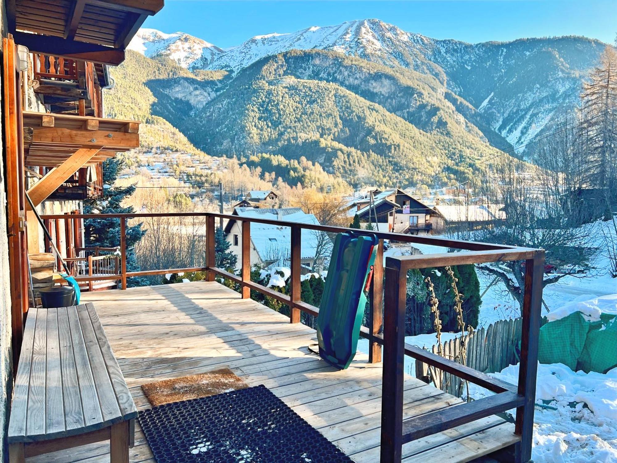 Charmante Maison De Montagne Briançon Eksteriør billede